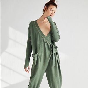NWOT Free People It’s a Wrap Onesie Jumpsuit XS Z249-3